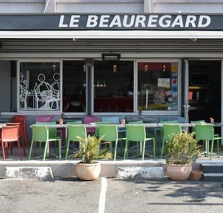 ホテル Le Beauregard ブリーブ・ラ ・ガイヤルド エクステリア 写真